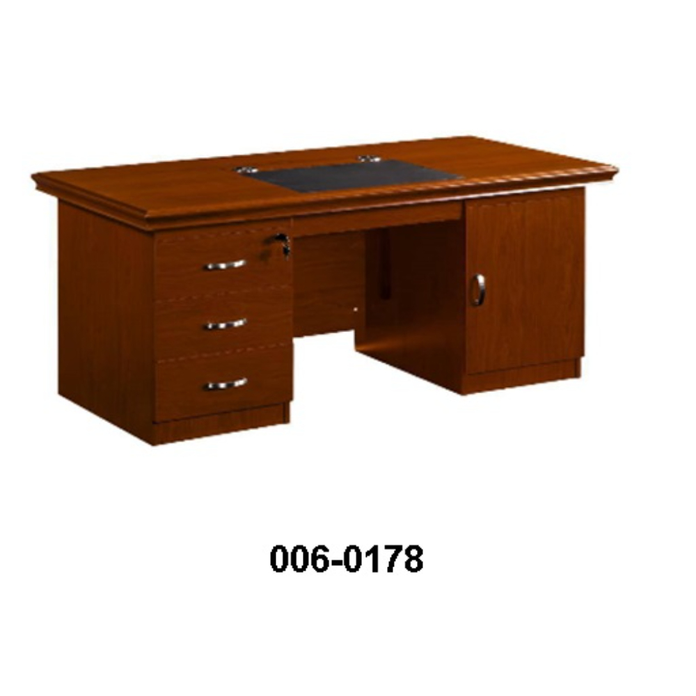 مكتب برادو ١٫٤٠ سميك ٢٩١٤