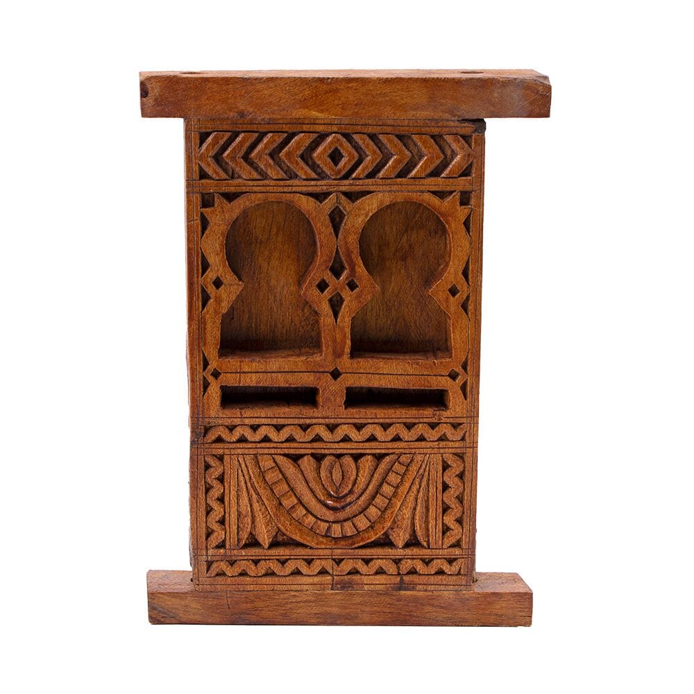 روشن مجسم خشبي تراثي لشبام حضرموت بنقشات محفورة