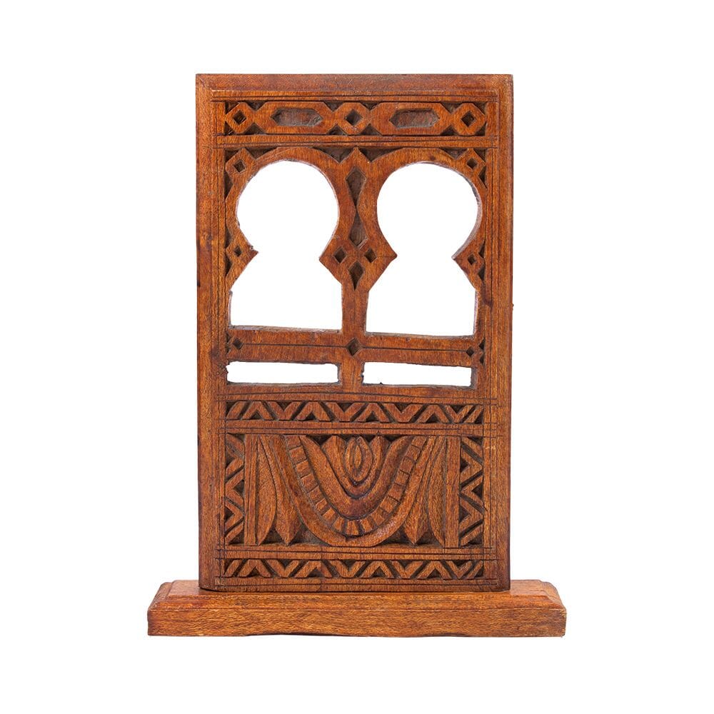روشن مجسم خشبي تراثي لشبام حضرموت بنقشات محفورة