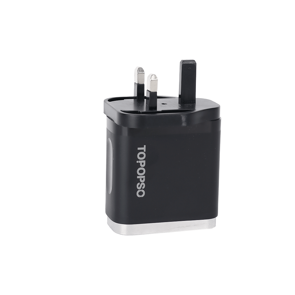 رأس شاحن توبوبسو للشحن السريع متعدد المنافذ بقدرة 6 أمبير وجهد 5 فولت موديل CH128 - أسود