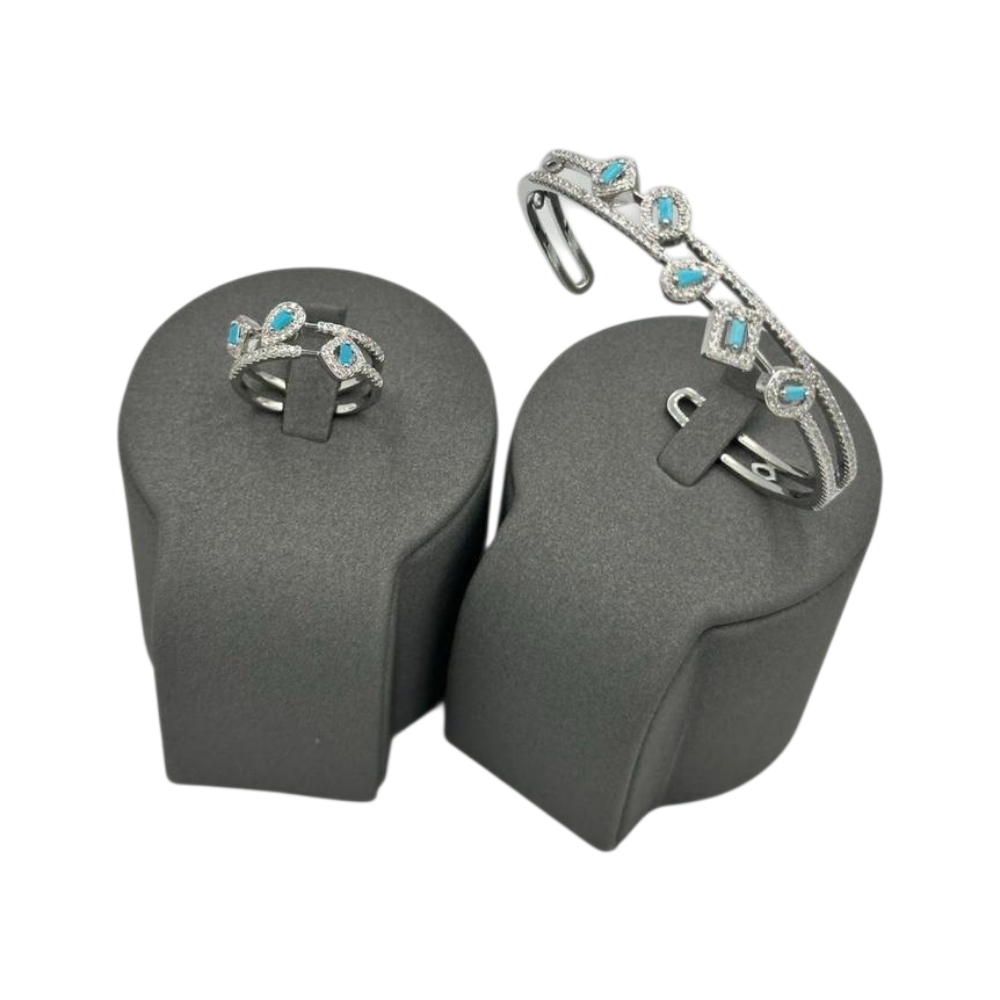 اسورة زركون مع الخاتم لون فضي بأفصاص زرقاء