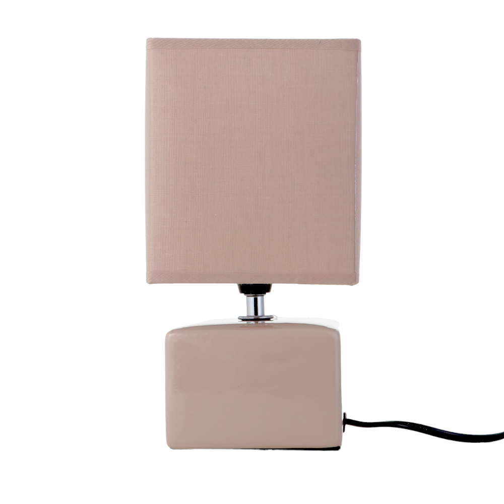 داني هوم مصباح طاولة بني بقاعدة سيراميك قوة 40 وات - 13*25 سم