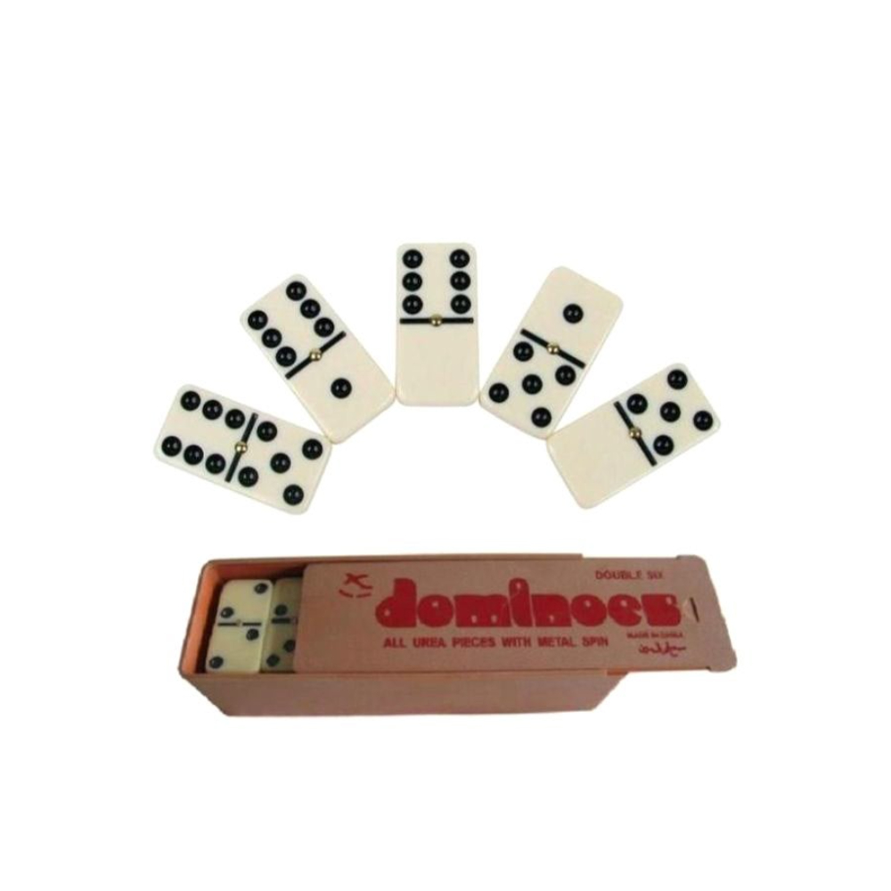 لعبة دومينو لوحية