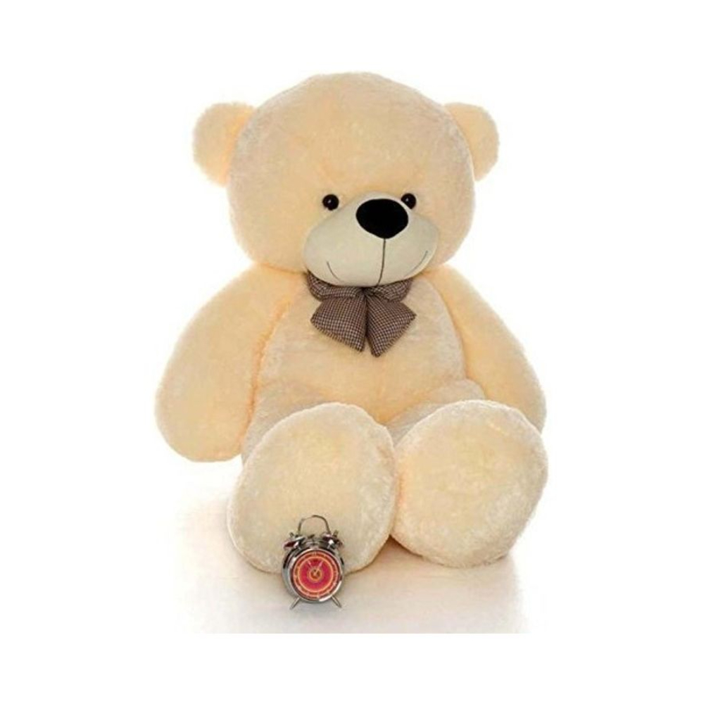 دب تيدي بير بربطة حول الرقبة