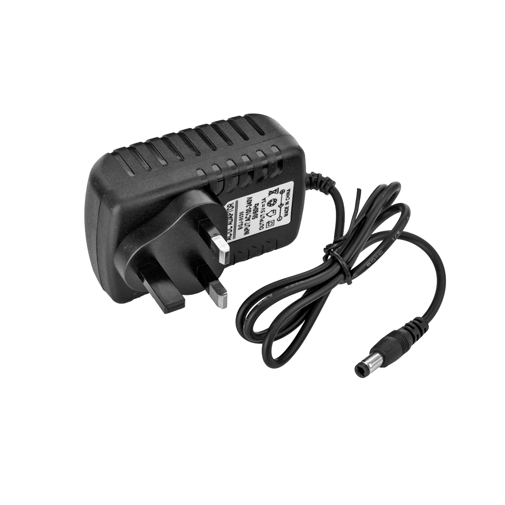 محول كهرباء جداري بجهد 5 فولت و  3 امبير - أسود