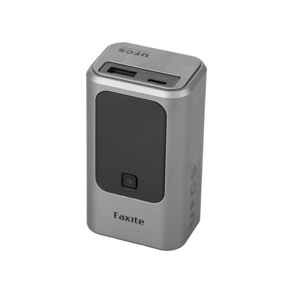 فاكسيت باور بنك لاسلكي سعة 10000 مللي أمبير وقوة 35 واط متعدد المنافذ - موديل A10