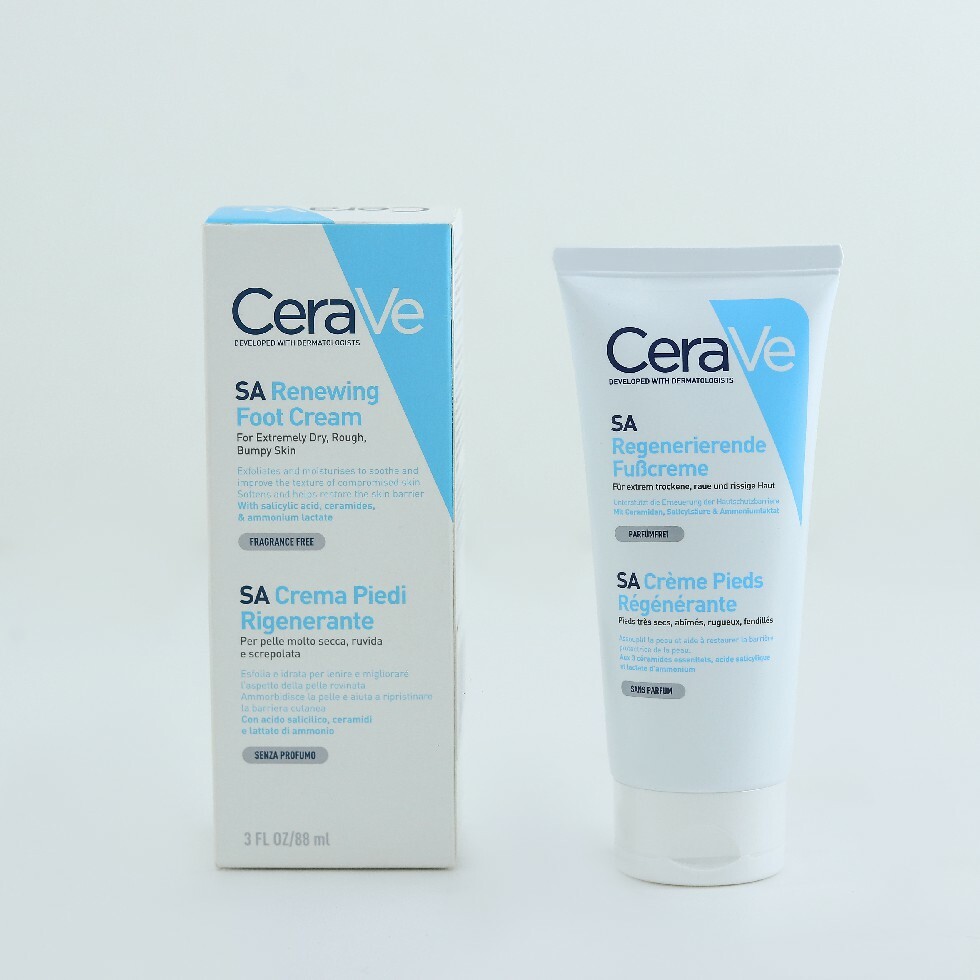 سيرافي كريم تجديد القدمين بحمض الساليسيليك