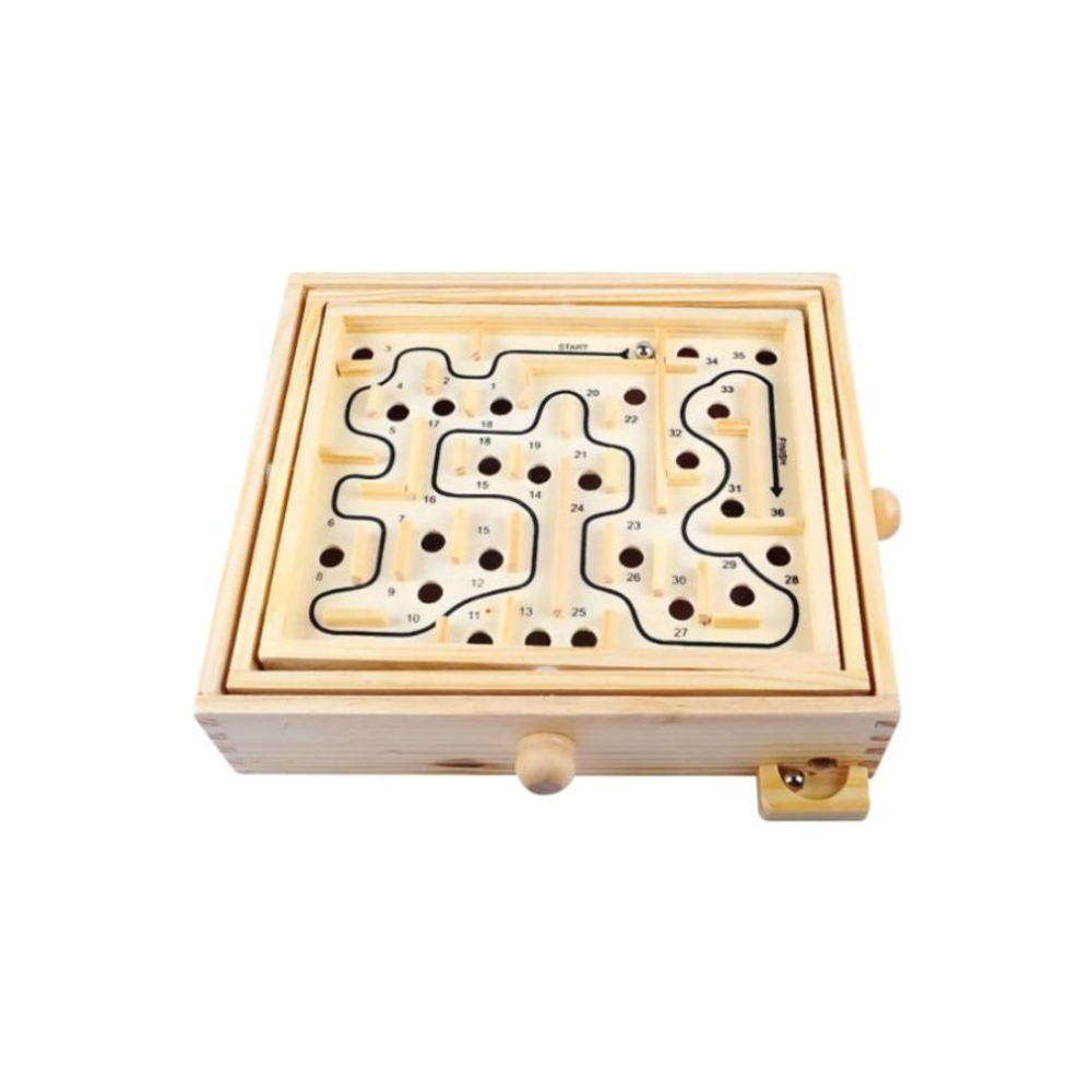 لعبة المتاهة اللوحية الإستراتيجية