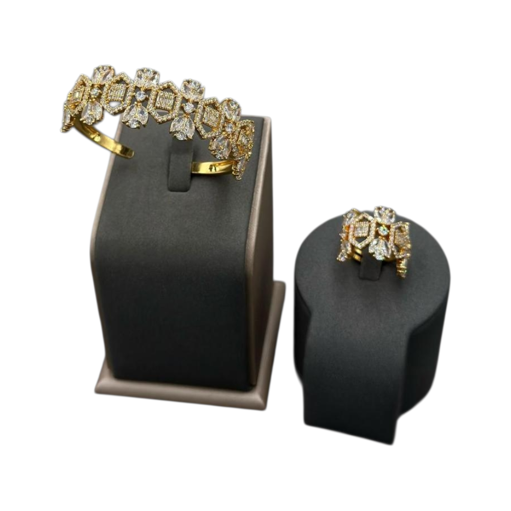 اسوارة زركون مع الخاتم لون ذهبي بدواخل فضي