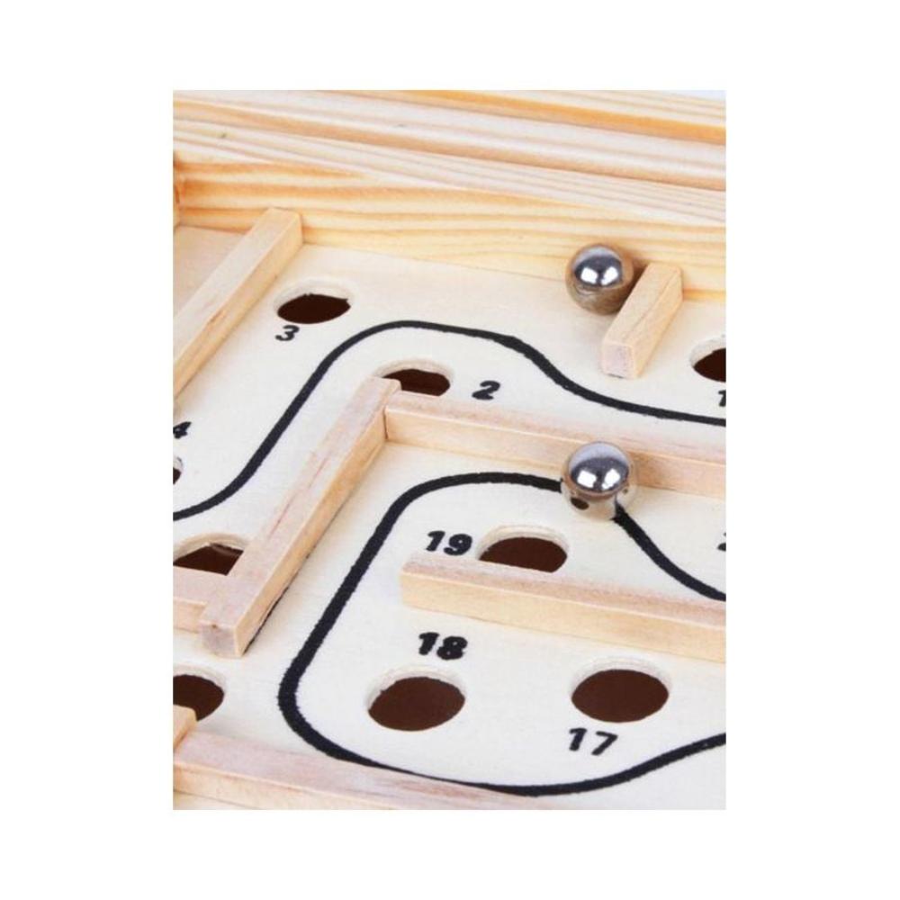 لعبة المتاهة اللوحية لتسلية الأطفال