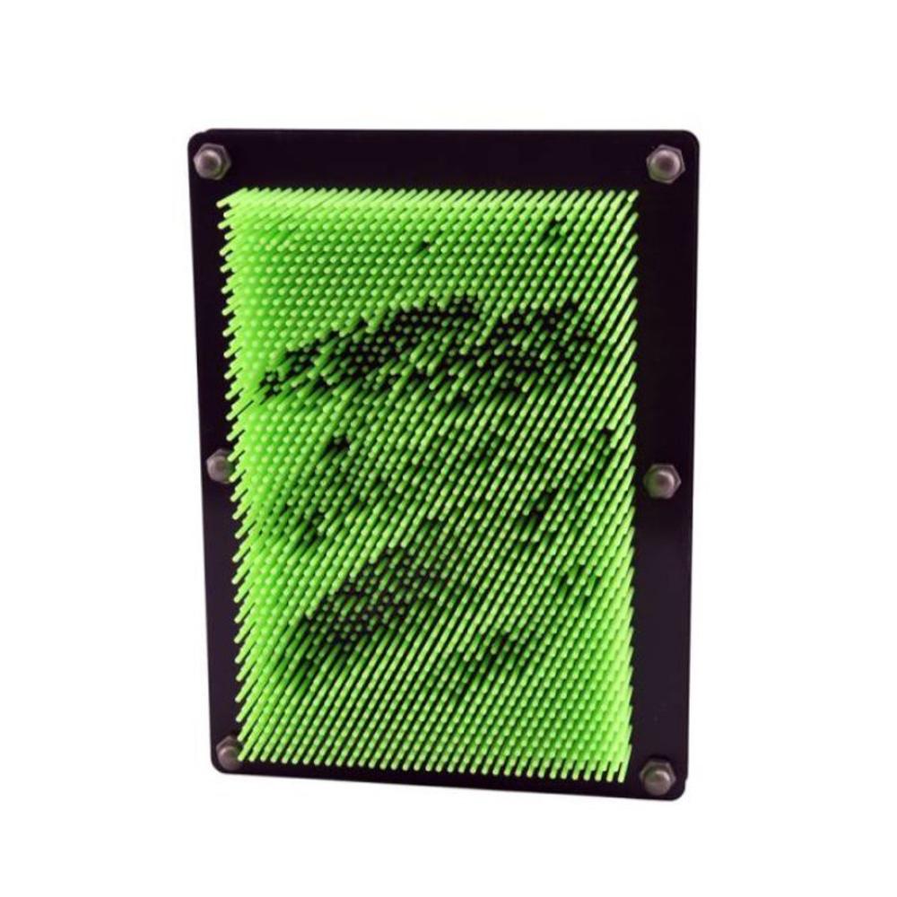  لوحة فنية بدبابيس ملونة