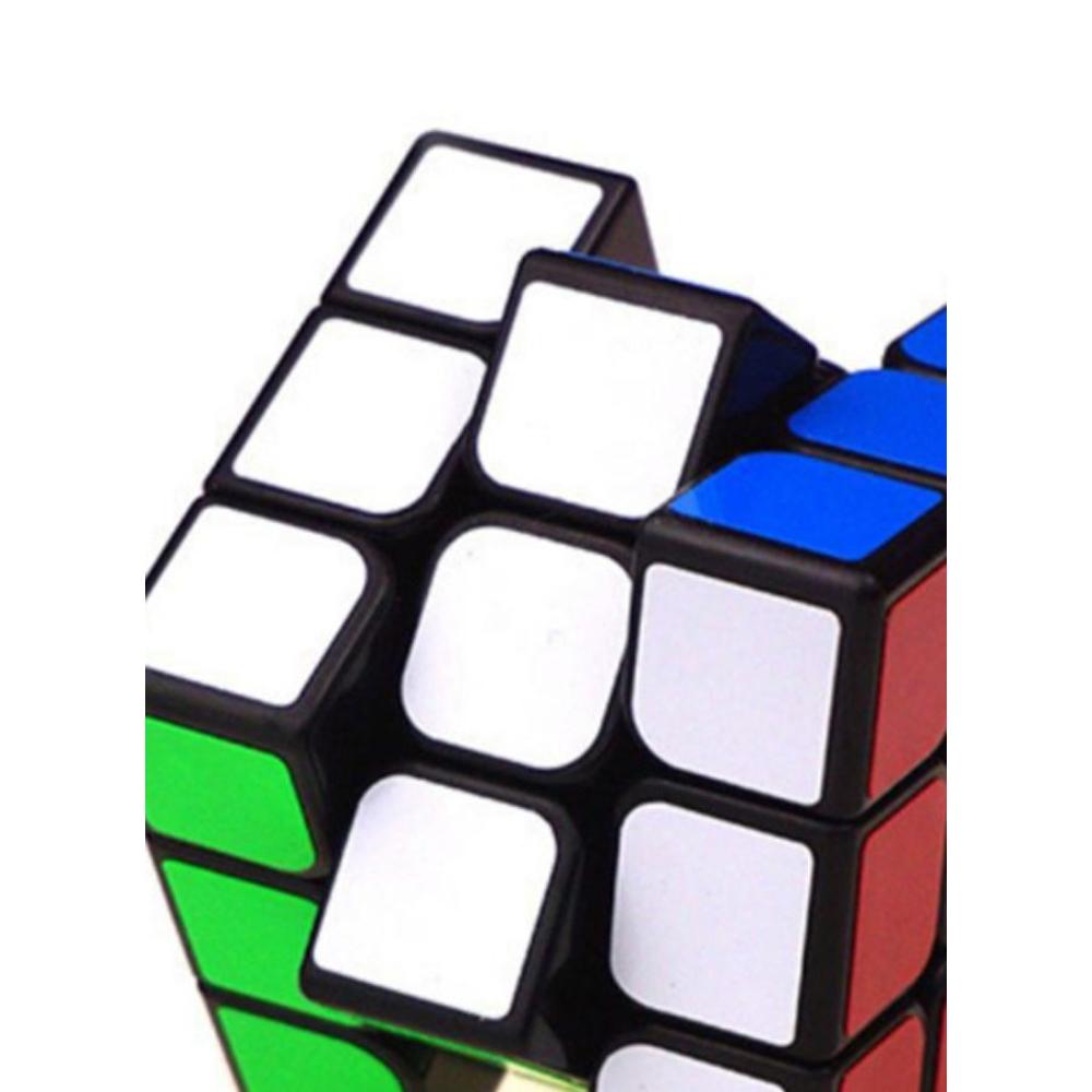 لغز مكعب روبيك درجة ثالثة