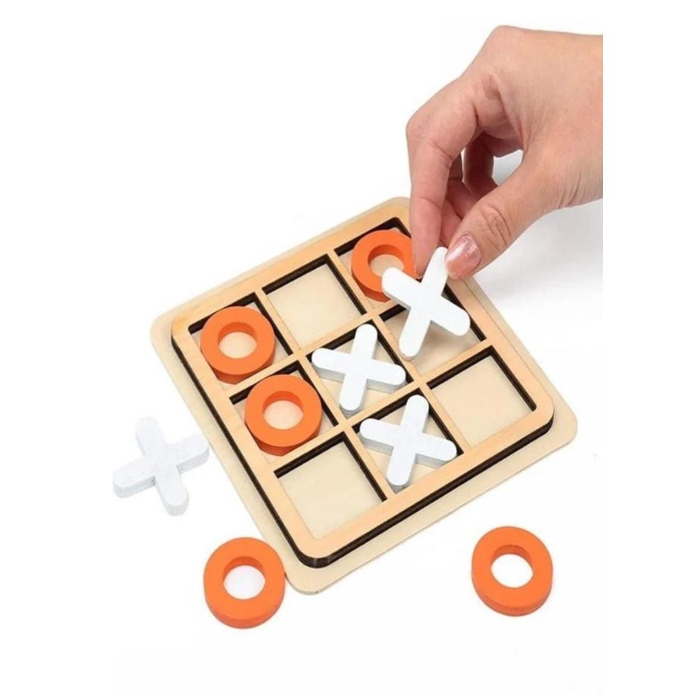 لعبة مرح لعبة X و O التعليمية مع مجسمات