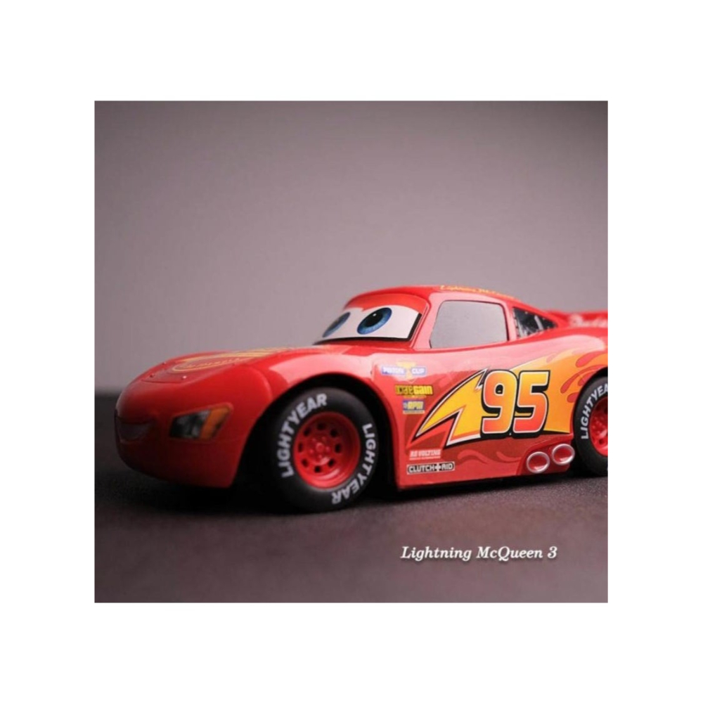 لعبة مرح لعبة سيارة برق بنزين بالتحكم عن بعد من فيلم كارس