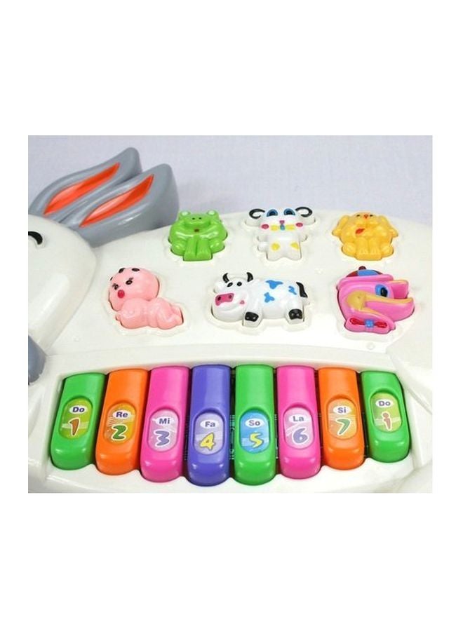 توي كارت بيانو موسيقي أرنب