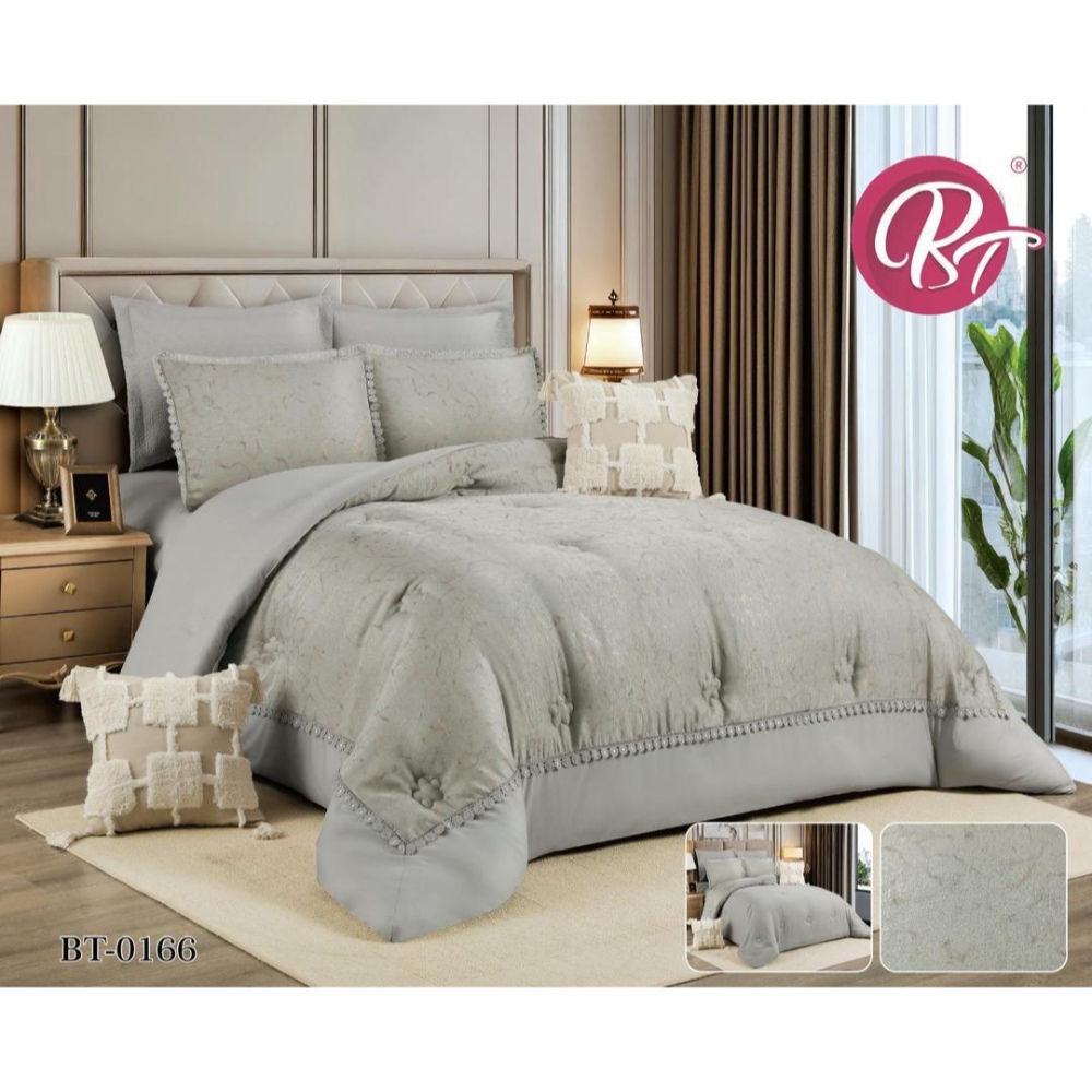 لحاف نفرين 8 قطع ماركة BT
 قماش جاكار من اجود الانواع مطرز