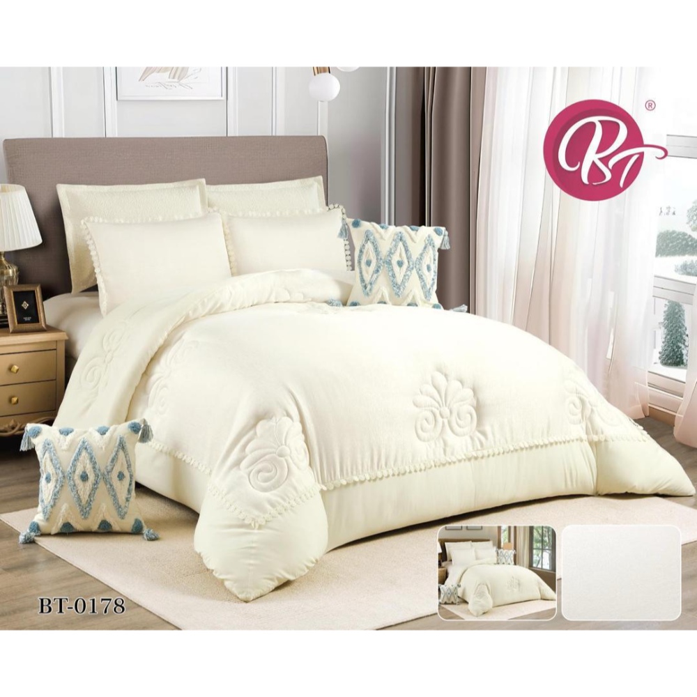 لحاف نفرين 8 قطع ماركة BT
 قماش جاكار من اجود الانواع مطرز