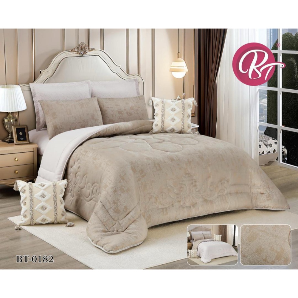 لحاف نفرين 8 قطع ماركة BT
 قماش جاكار من اجود الانواع مطرز